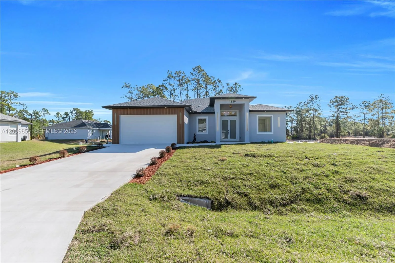 1220 Euclid Ave, Lehigh Acres, FL 33972 photo 2