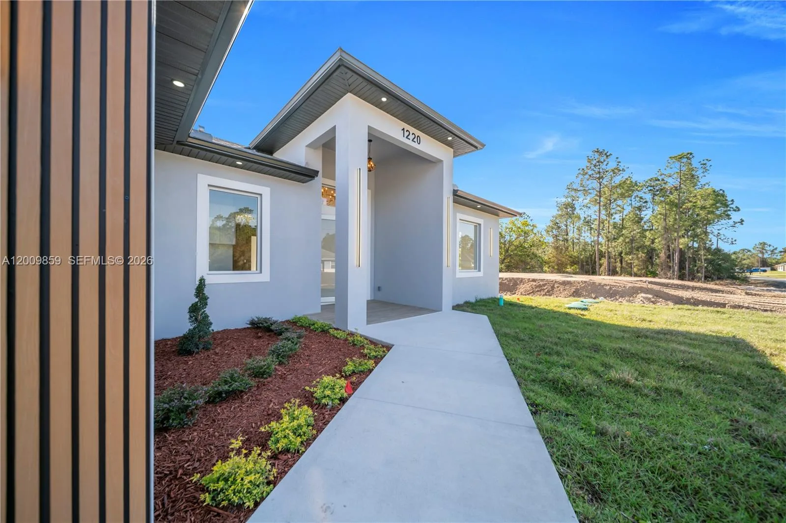 1220 Euclid Ave, Lehigh Acres, FL 33972 photo 4