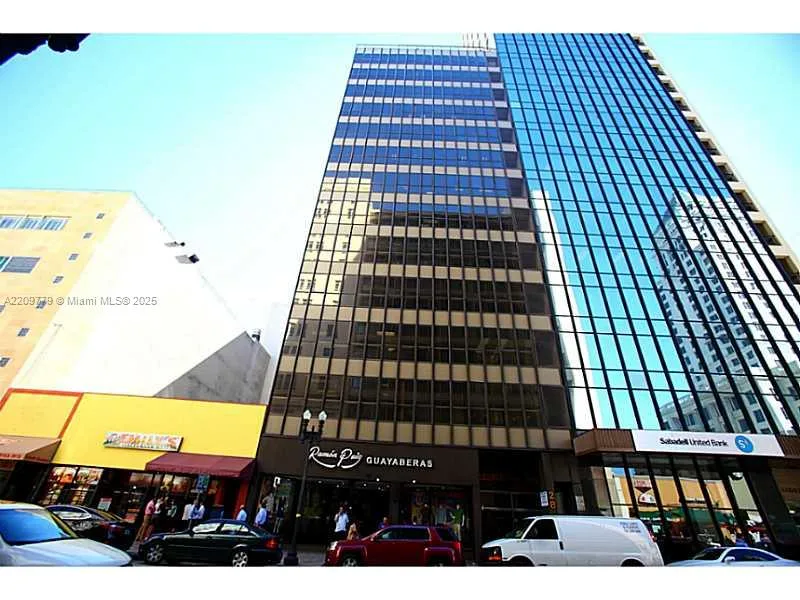 28 W FLAGLER ST # various, Miami, FL 33130 photo 2