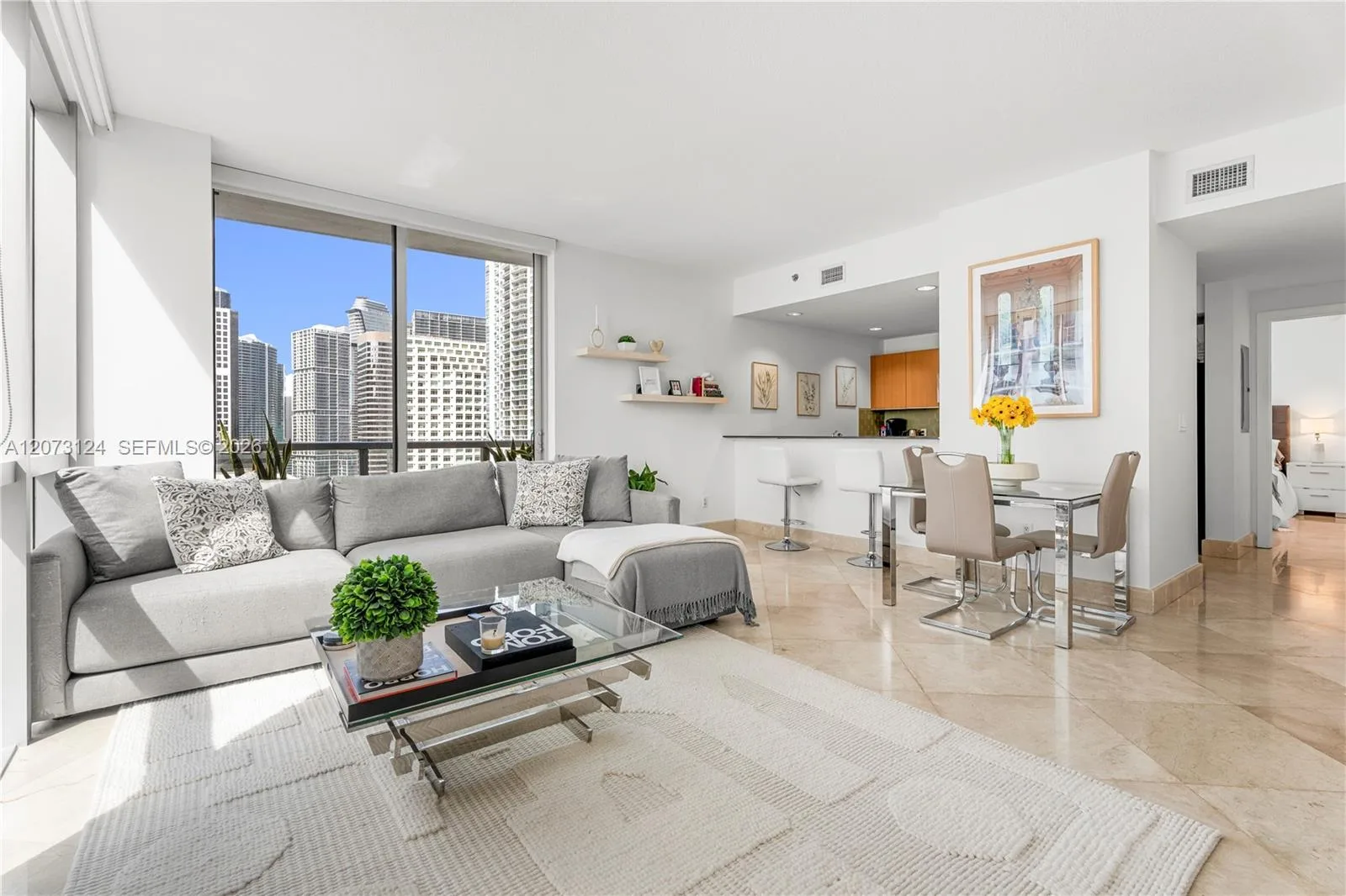 1060 Brickell Ave # 2117, Miami, FL 33131