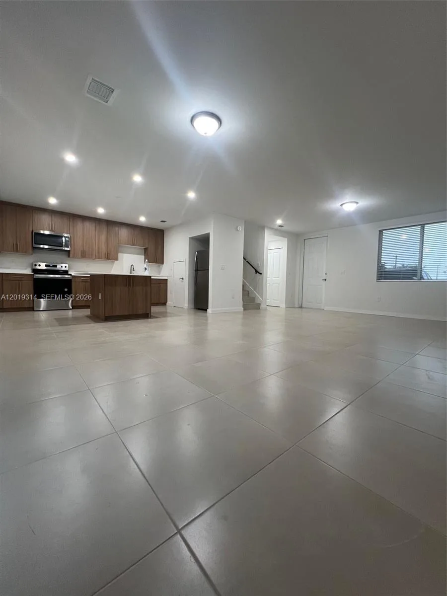 199 N Redland Rd # B5, Florida City, FL 33034 photo 5