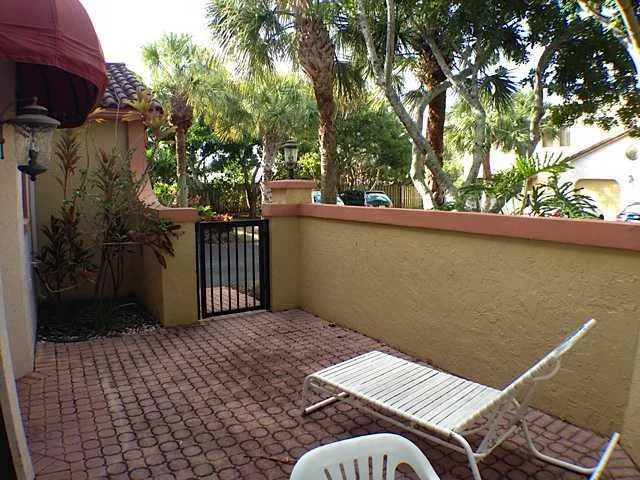 49 Uno Lago Drive, Juno Beach, FL 33408 — zdjęcie 3