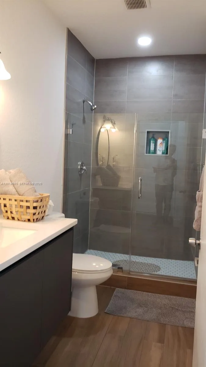 613 NW 10th St, Hallandale Beach, FL 33009 photo 7
