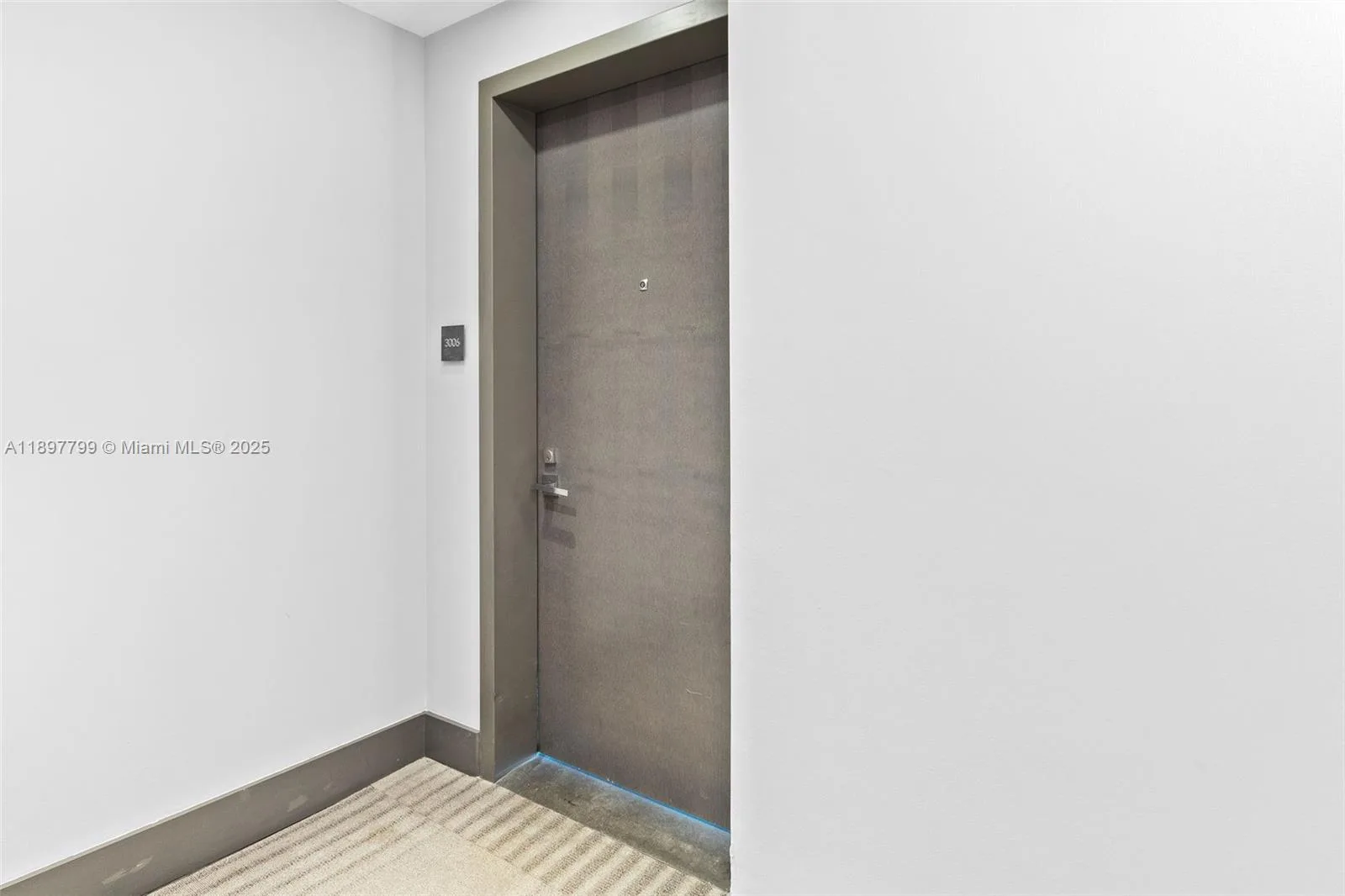 1080 Brickell Ave # 3006, Miami, FL 33131 photo 2