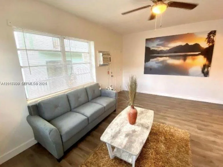 7630 Byron Ave, Miami Beach, FL 33141 photo 11