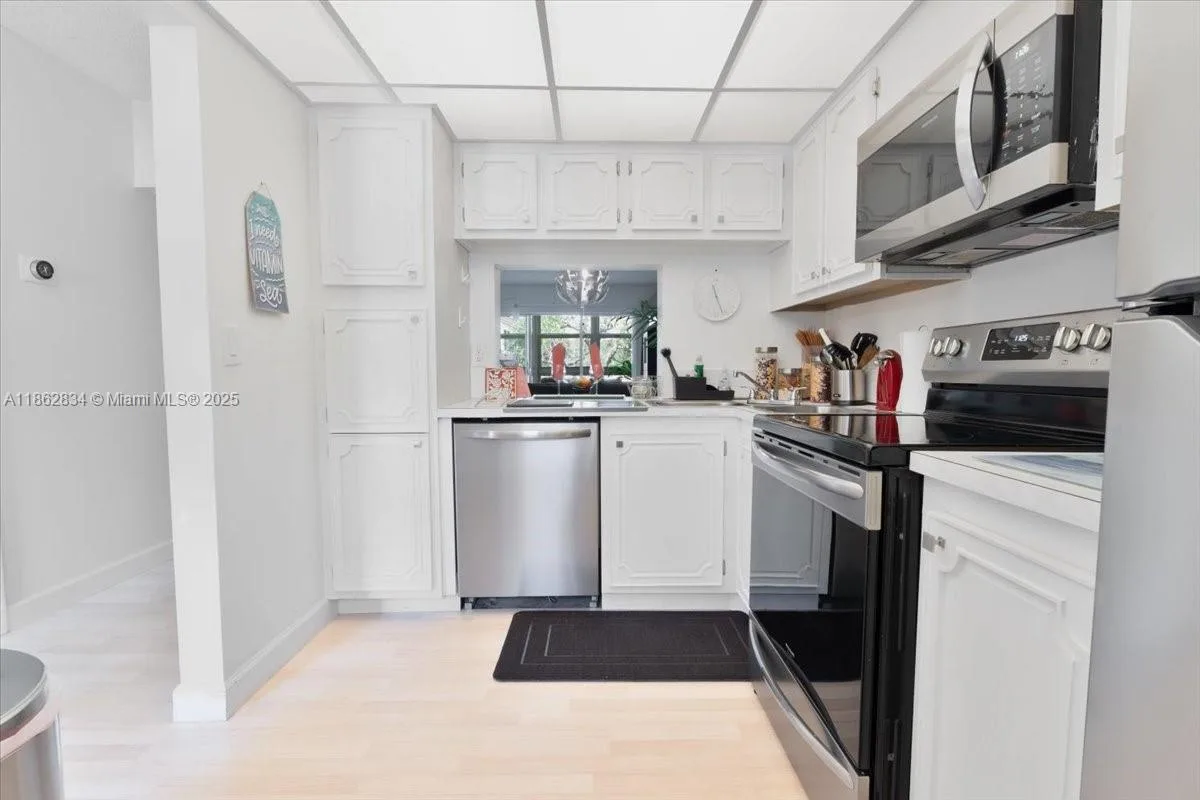 1501 S Ocean Blvd # 227, Lauderdale By The Sea, FL 33062 photo 12