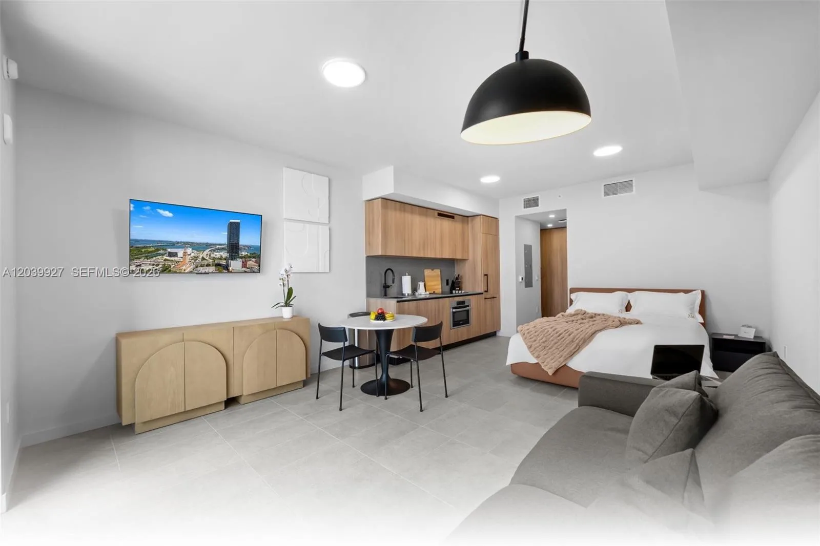 121 NE 5th St # 3200, Miami, FL 33132 photo 6