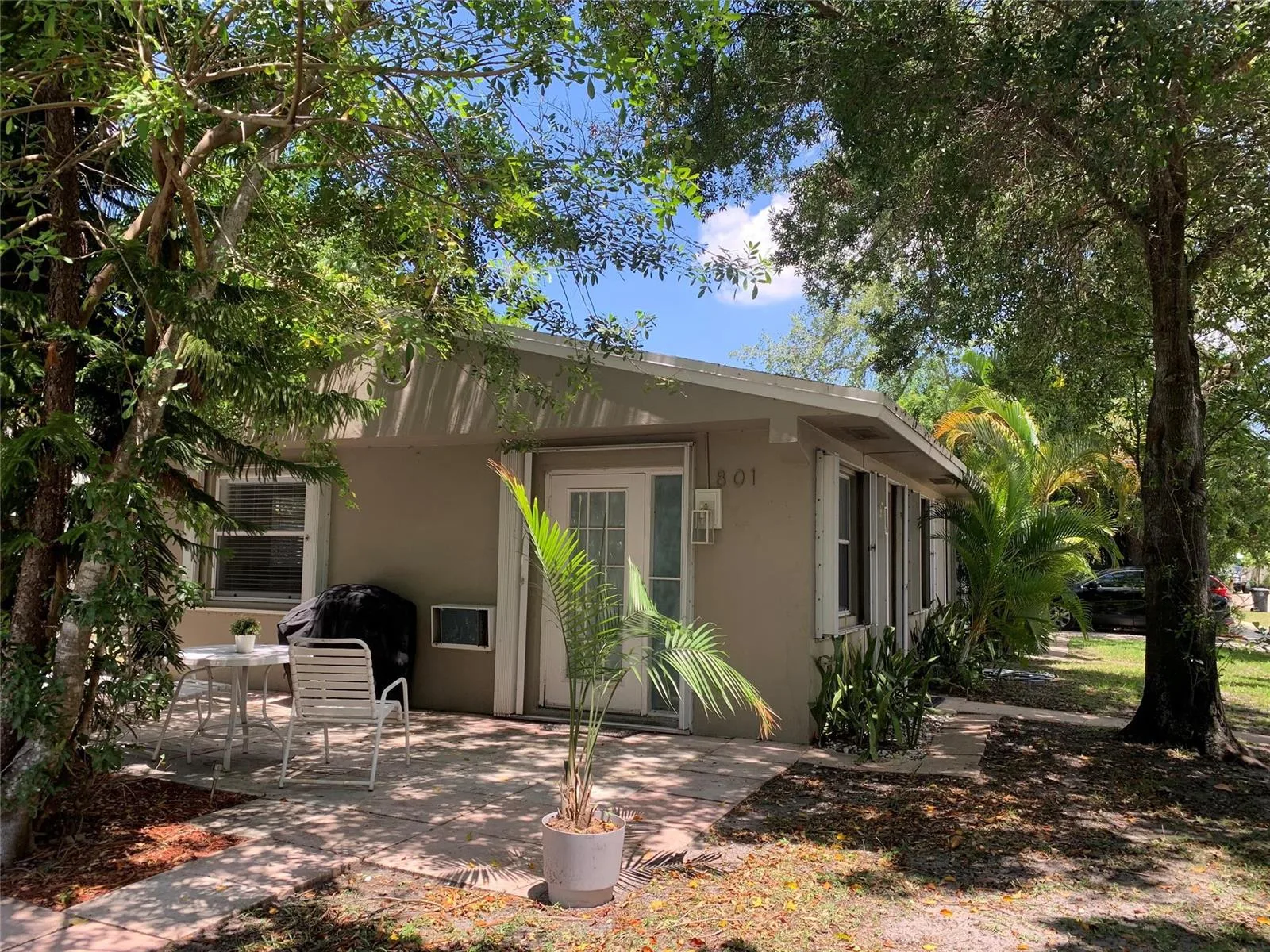 801 SW 10th Street # 1, Fort Lauderdale, FL 33315 photo 2