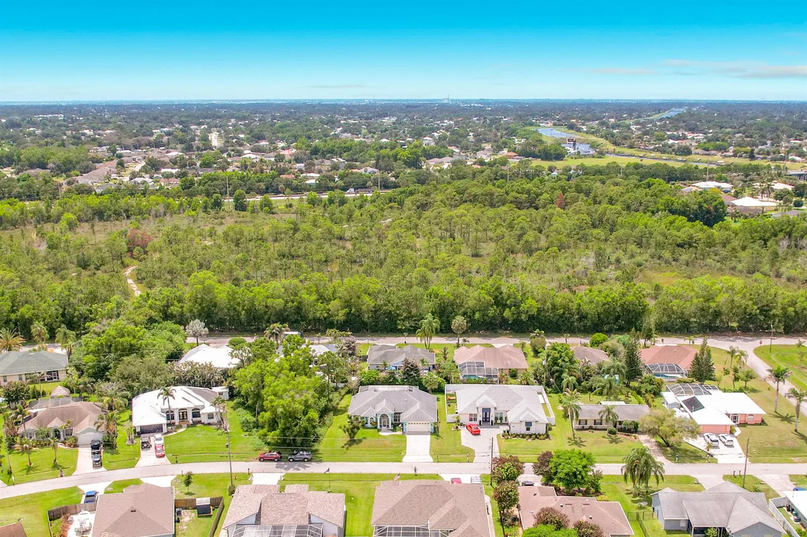 497 SE NOME Drive, Port St. Lucie, FL 34984 — zdjęcie 2
