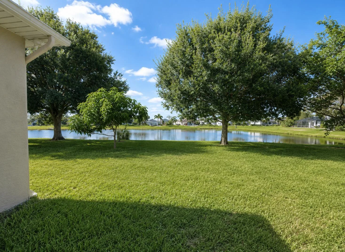 2811 Serenity Circle S, Fort Pierce, FL 34981 photo 2