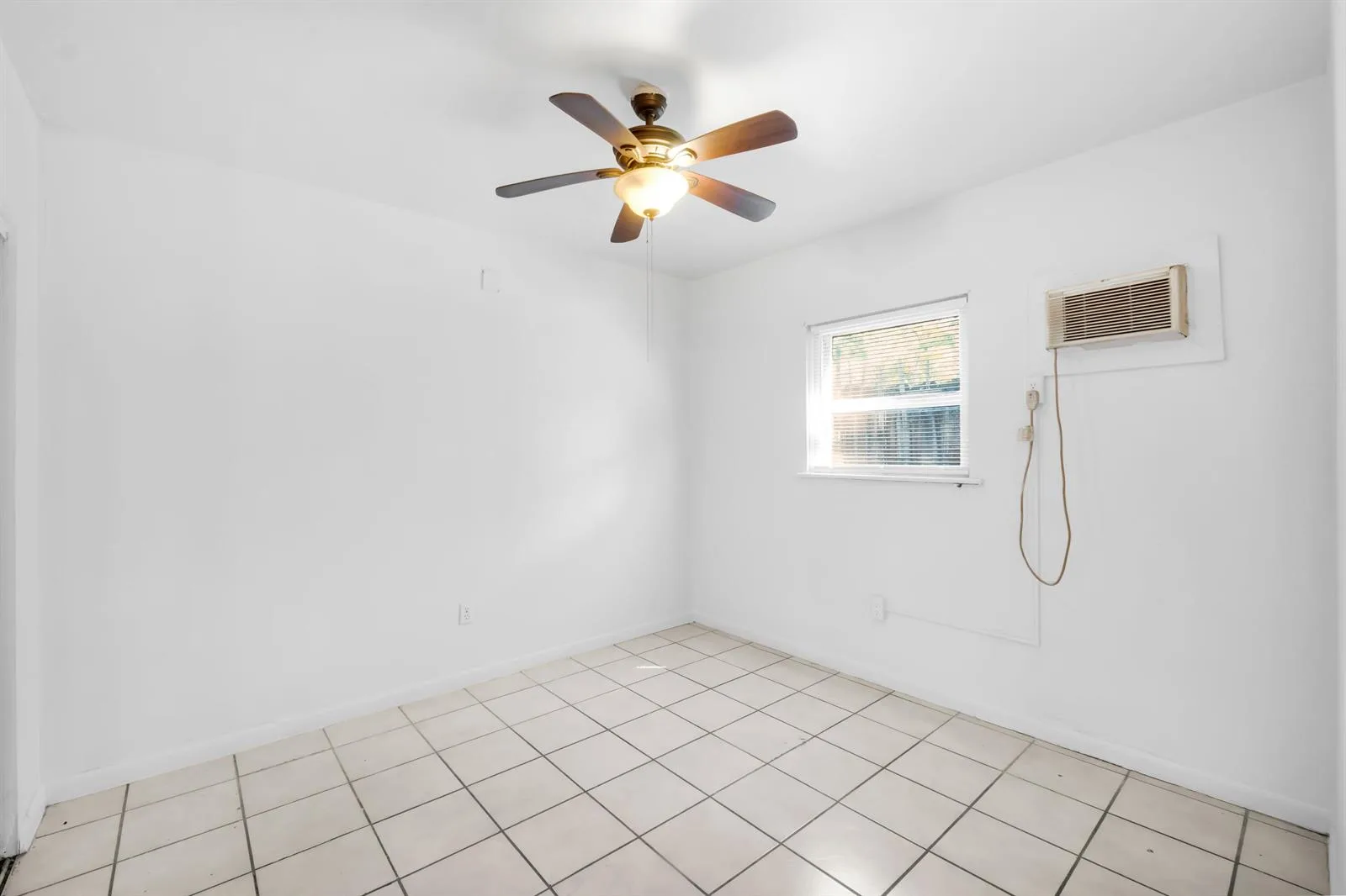 1217 SE 1st Street, Fort Lauderdale, FL 33301 — zdjęcie 4