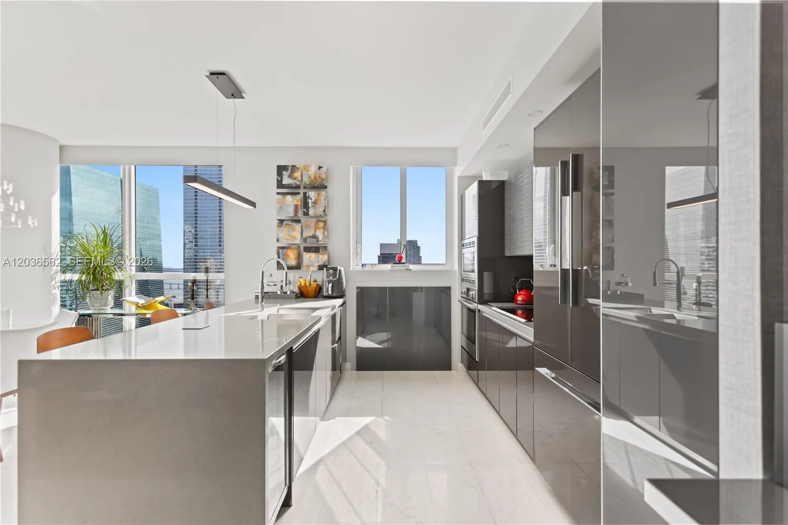 1080 Brickell Ave # 3300, Miami, FL 33131