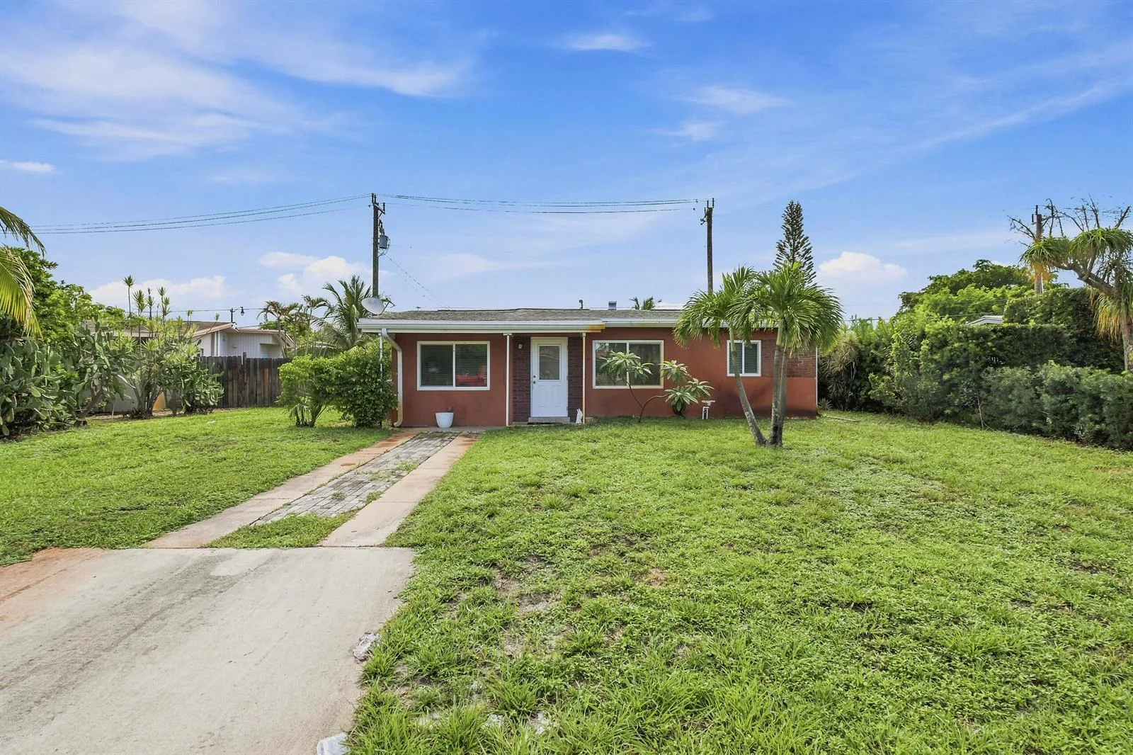 3180 NE 13th Avenue, Pompano Beach, FL 33064
