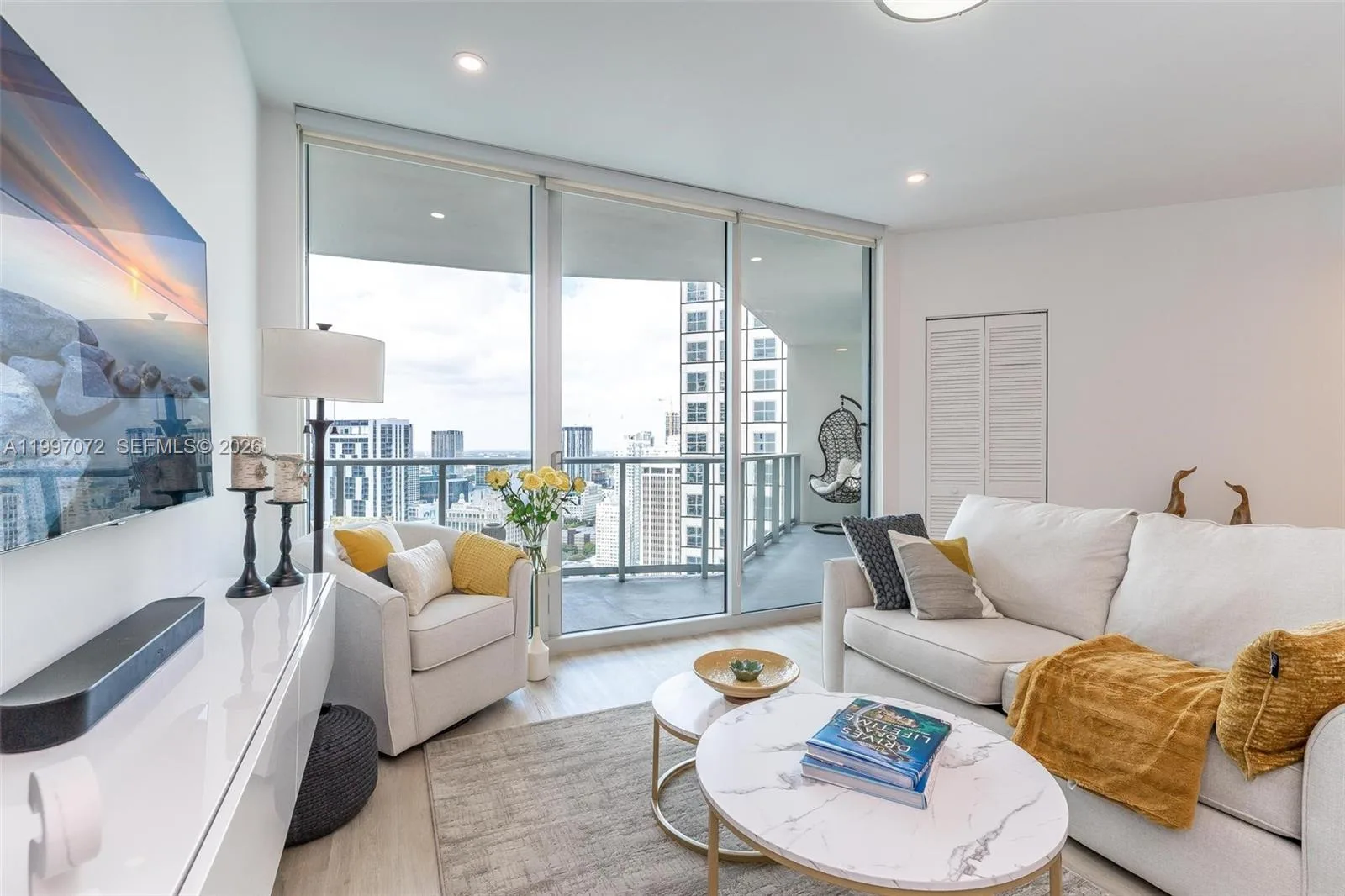 300 S Biscayne Blvd # T-3607, Miami, FL 33131 photo 7
