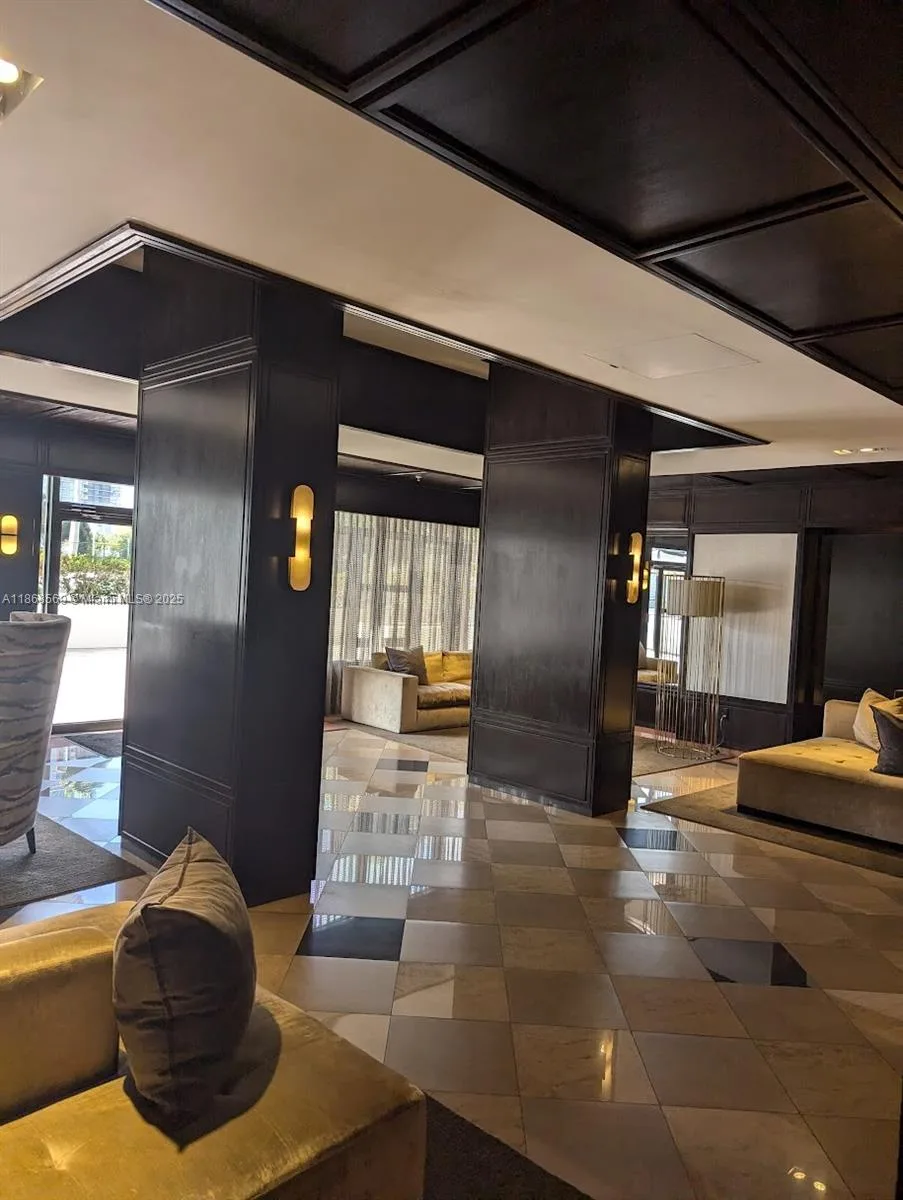 600 NE 36th St # 1804, Miami, FL 33137 photo 6