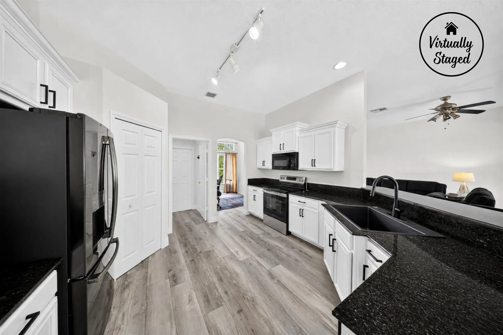 1929 SW Breezeway Street, Port St. Lucie, FL 34987 — zdjęcie 5