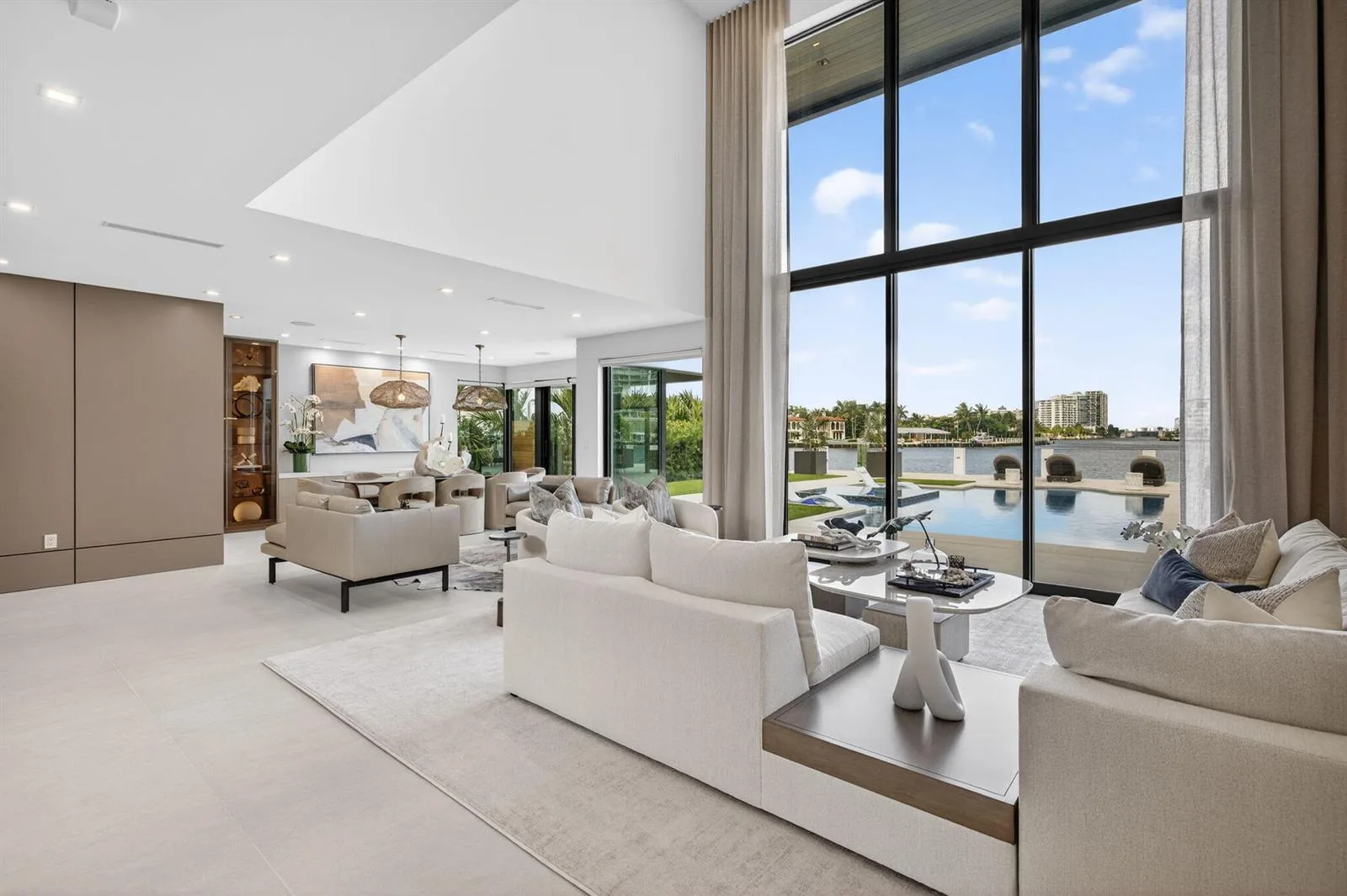 2533 Aqua Vista Boulevard, Fort Lauderdale, FL 33301 photo 13