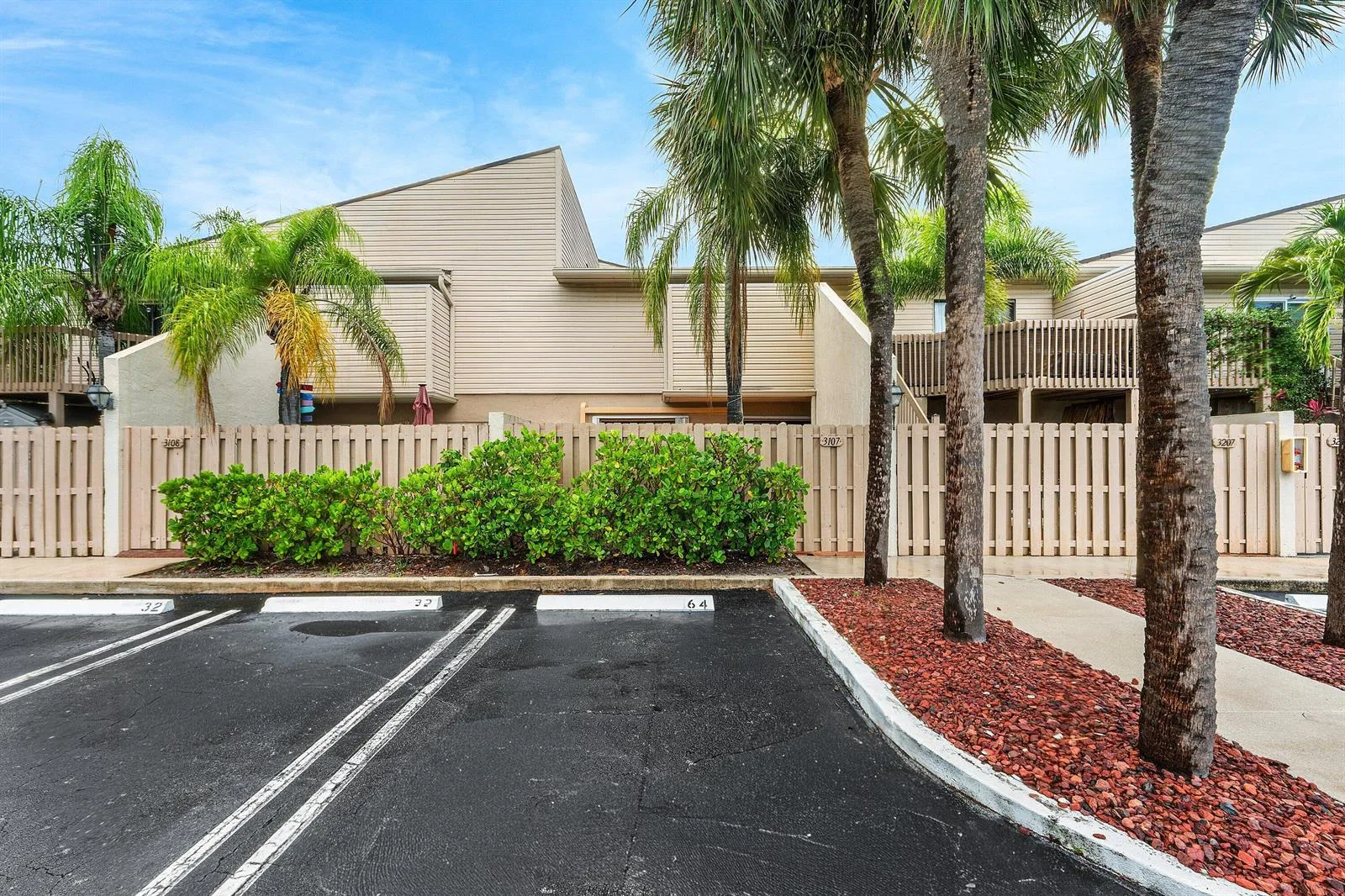 612 Executive Center Drive # 107, West Palm Beach, FL 33401 — zdjęcie 2