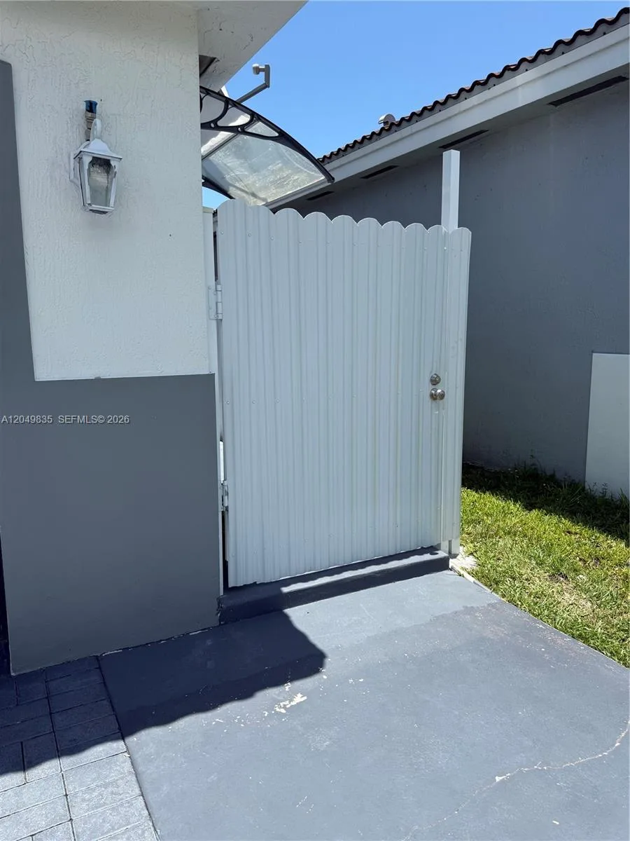 22581 SW 103rd Ct, Cutler Bay, FL 33190