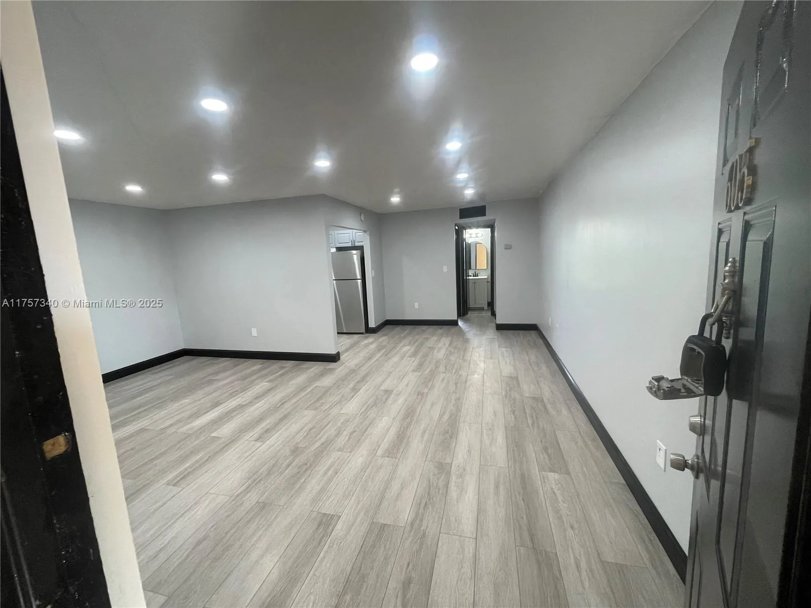 Casa Linda Apartments – photo 25