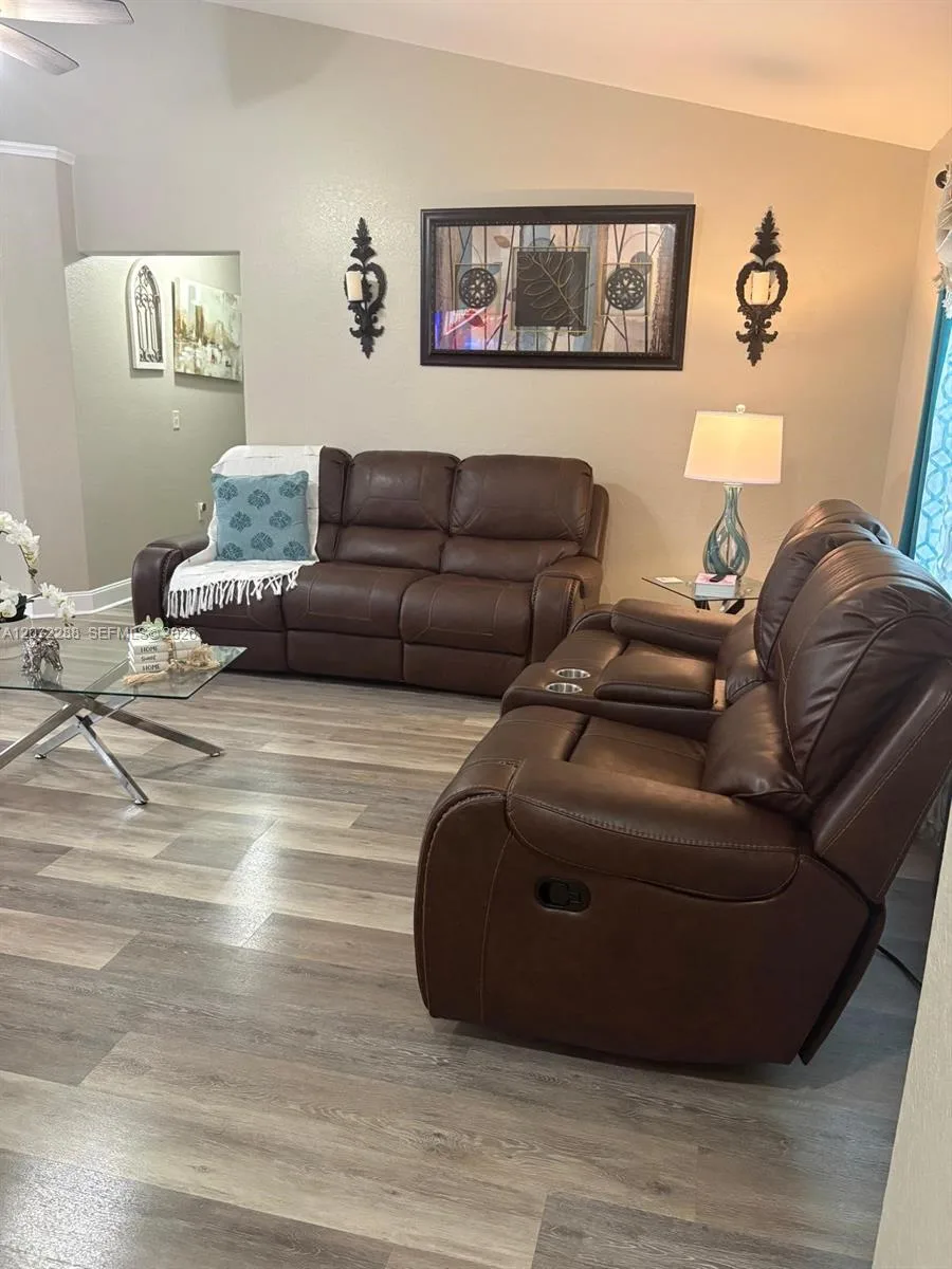 781 E Marion Oaks Pass, Ocala, FL 34473