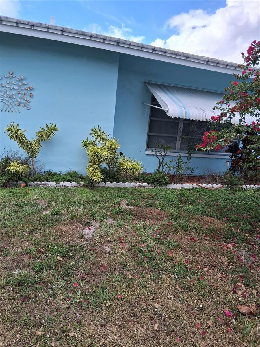 5709 NW 87th Avenue, Tamarac, FL 33321 photo 4