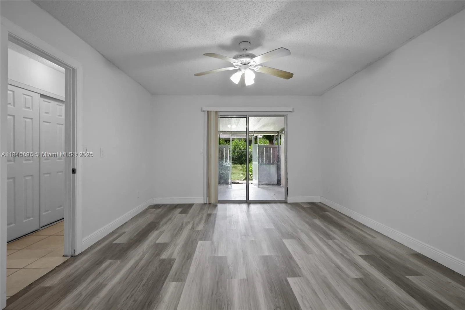6322 Royal Woods Dr, Fort Myers, FL 33908 photo 13