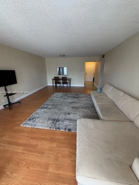 319 NE 14th Ave # 607, Hallandale Beach, FL 33009 photo 9