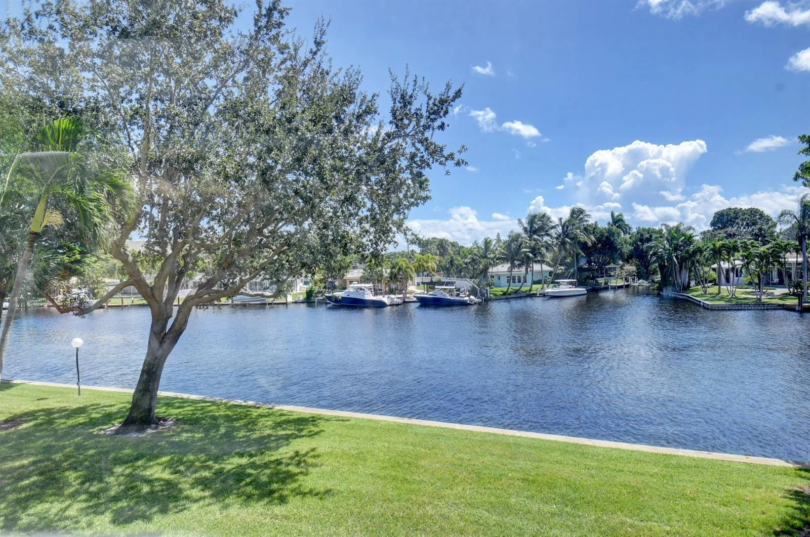 14 Royal Palm Way # 2050, Boca Raton, FL 33432