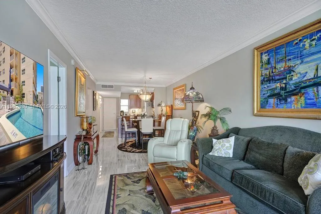 121 Golden Isles Dr # 205, Hallandale Beach, FL 33009 photo 10