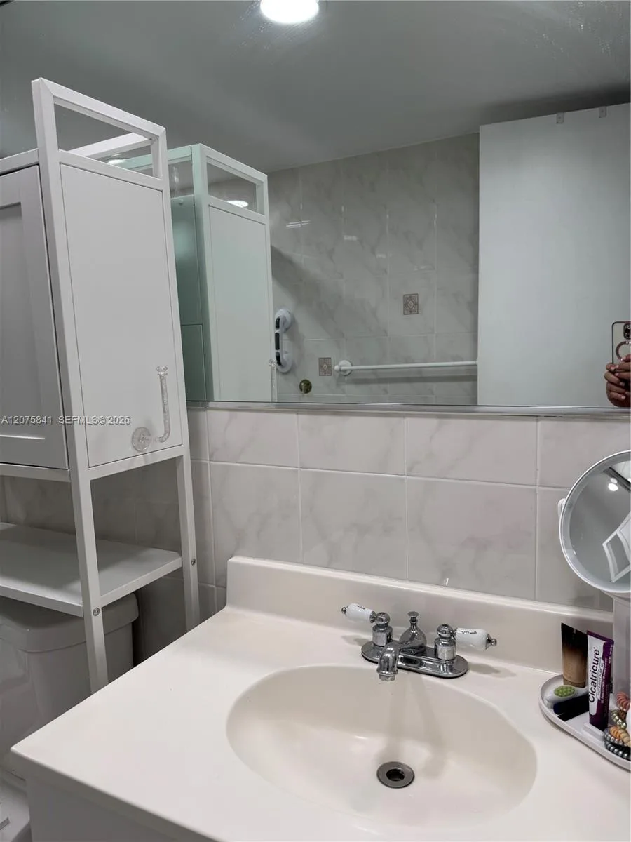 9401 SW 4th St # 103, Miami, FL 33174 photo 8