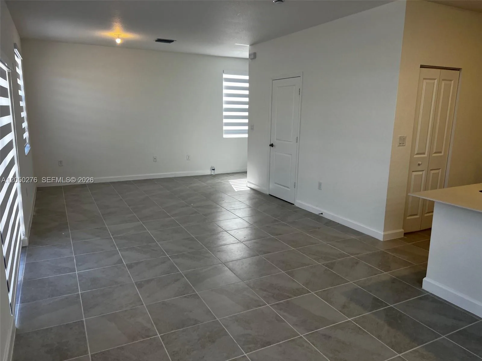 2651 SE 24th Dr, Homestead, FL 33035 photo 3