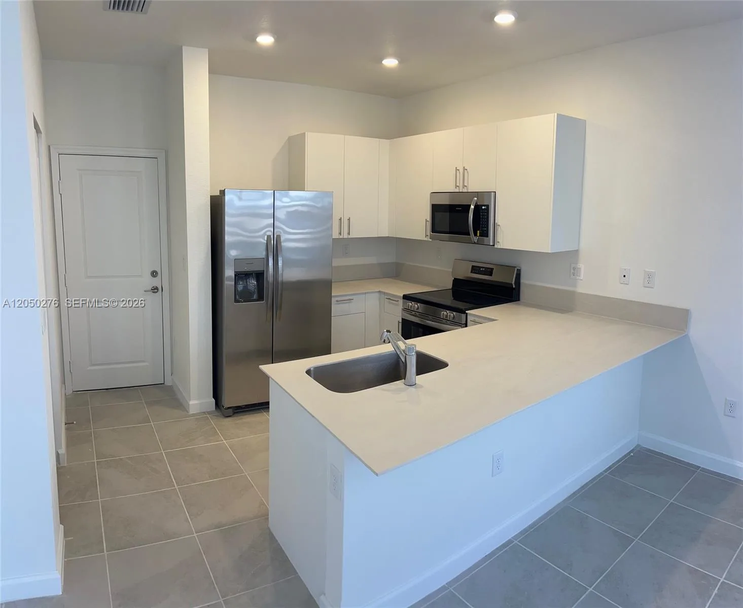 2651 SE 24th Dr, Homestead, FL 33035 photo 5