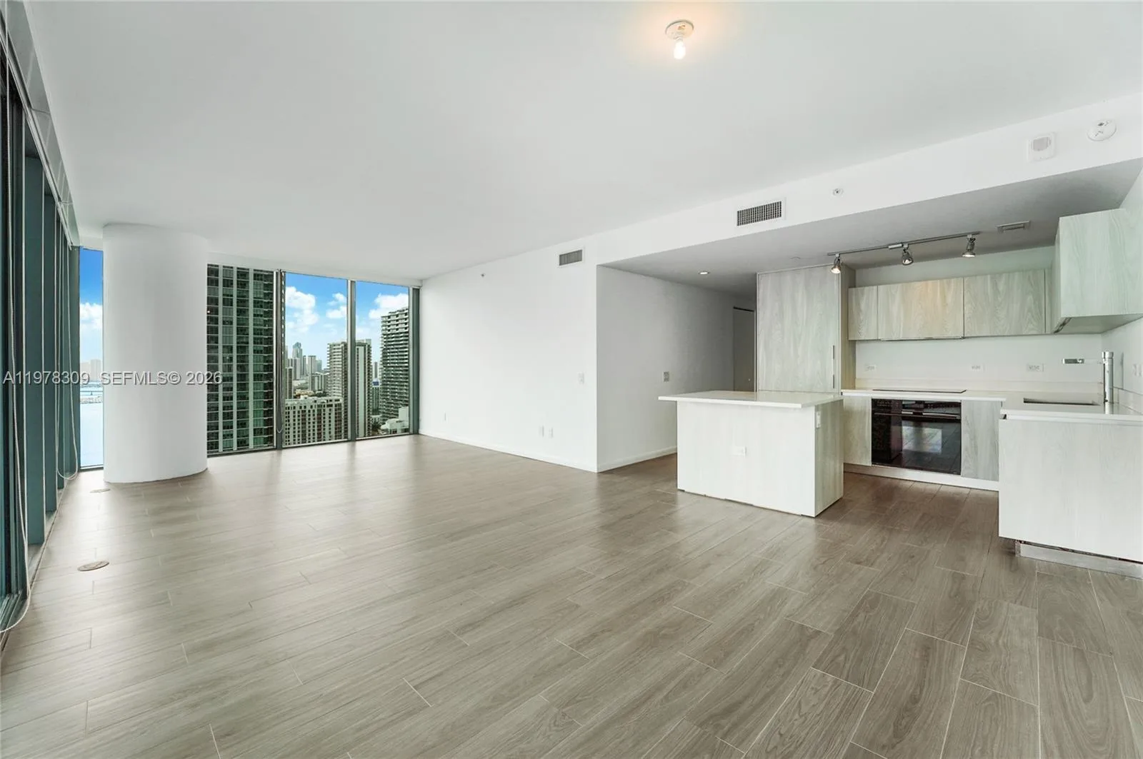3131 NE 7th Ave # 3101, Miami, FL 33137 photo 2