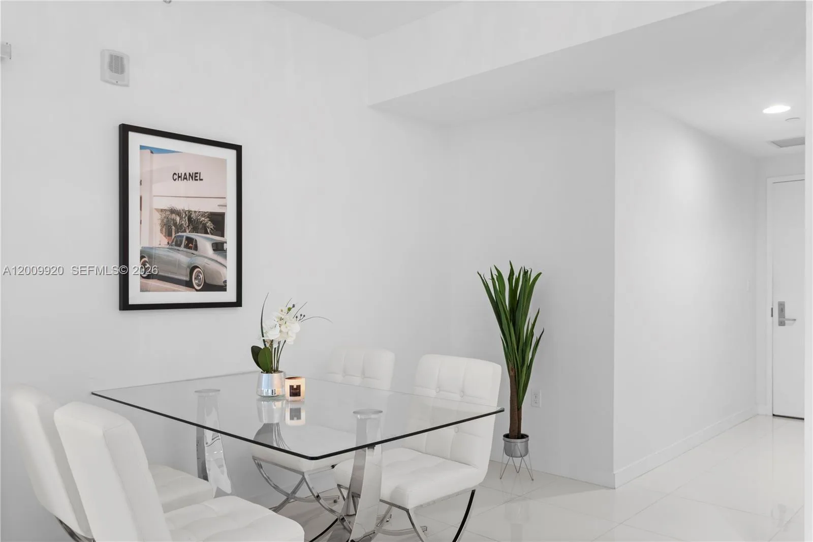 1010 Brickell Ave # 4608, Miami, FL 33131 photo 5