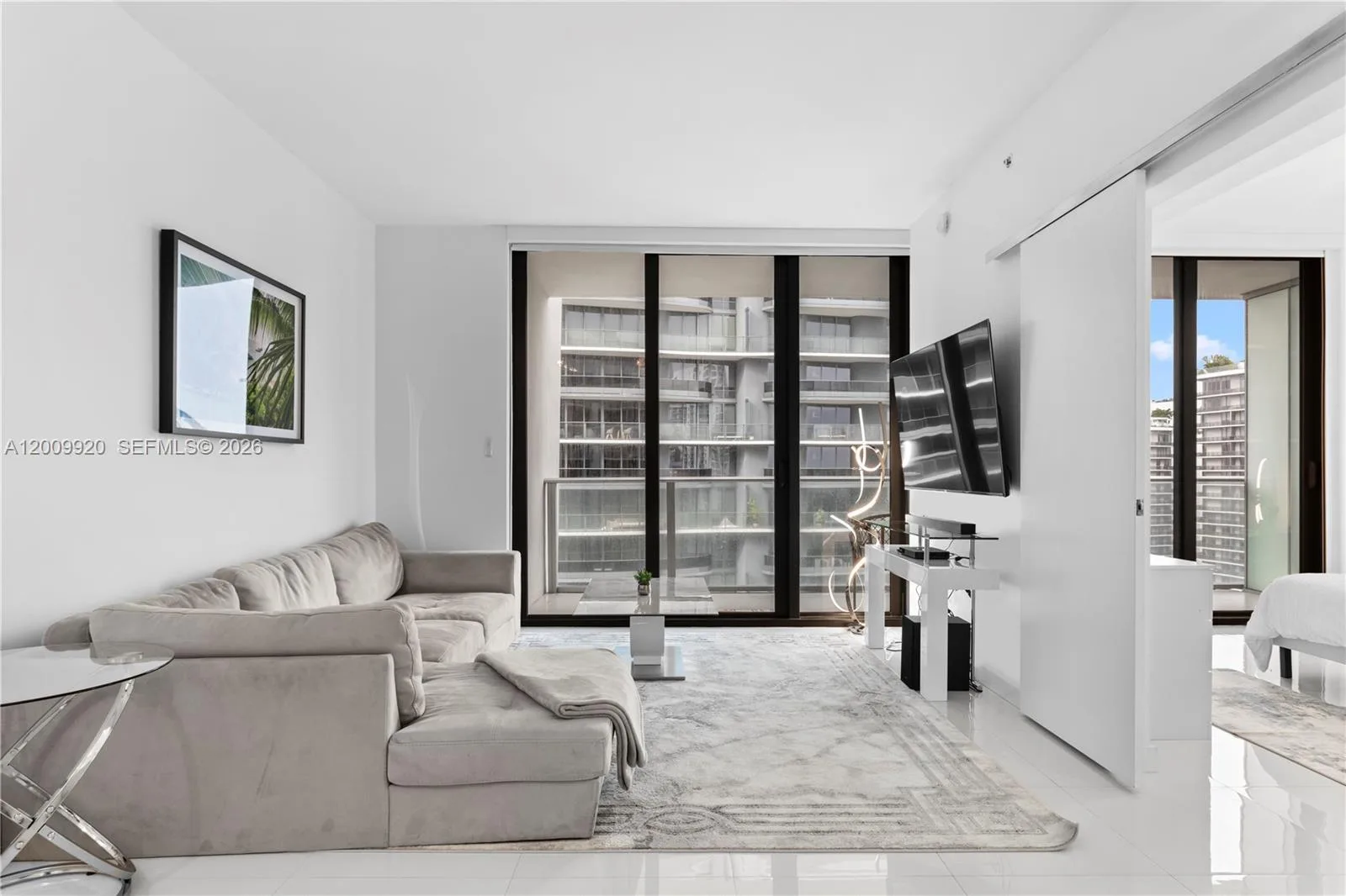1010 Brickell Ave # 4608, Miami, FL 33131 photo 7