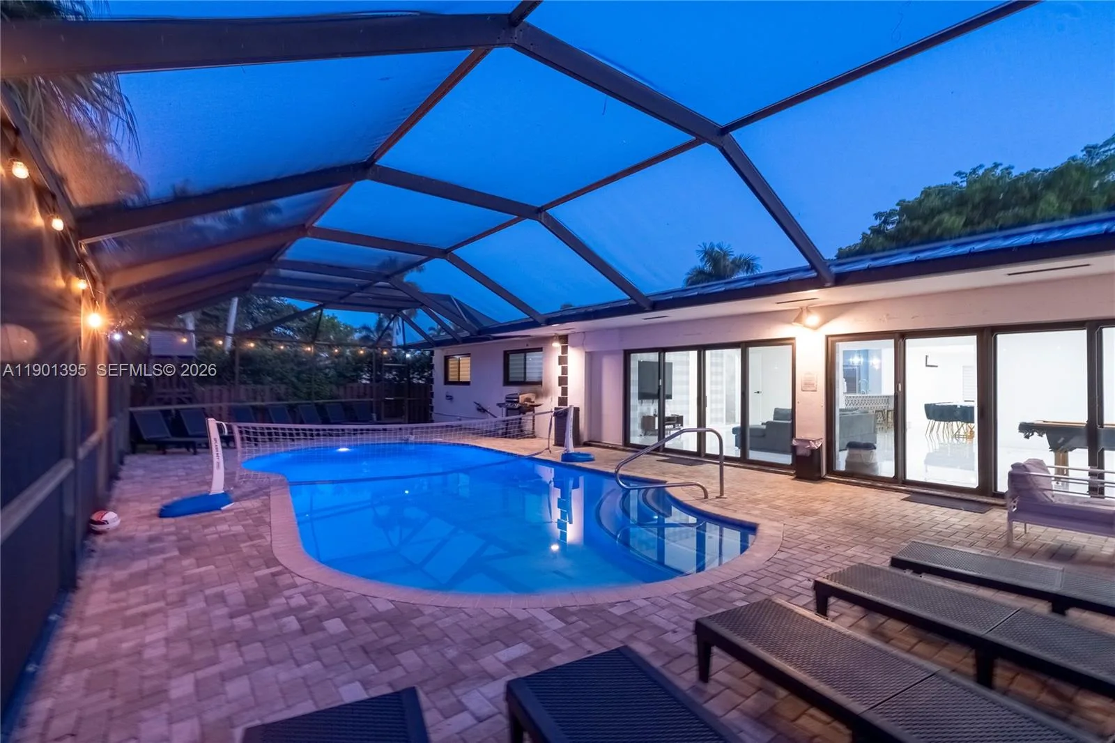 1141 N Northlake Dr, Hollywood, FL 33019 photo 3
