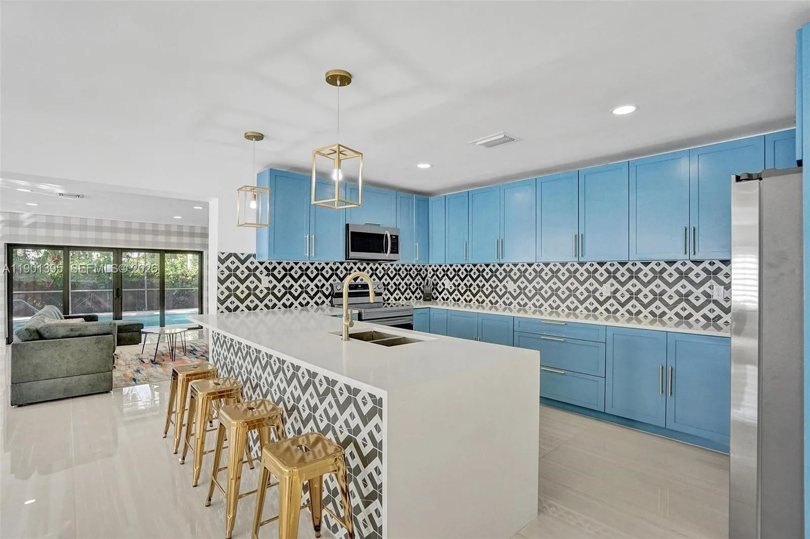1141 N Northlake Dr, Hollywood, FL 33019 photo 8