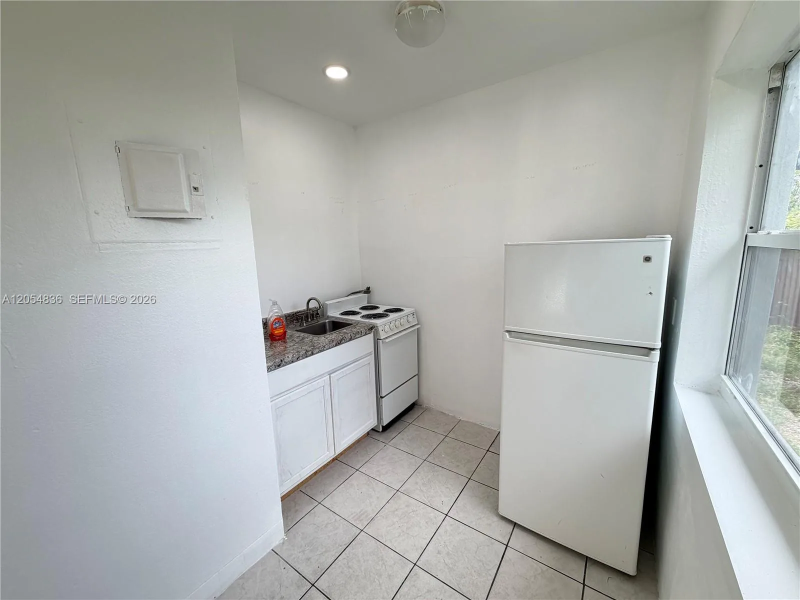 2041 S jackson st # 4, Hollywood, FL 33020 photo 4