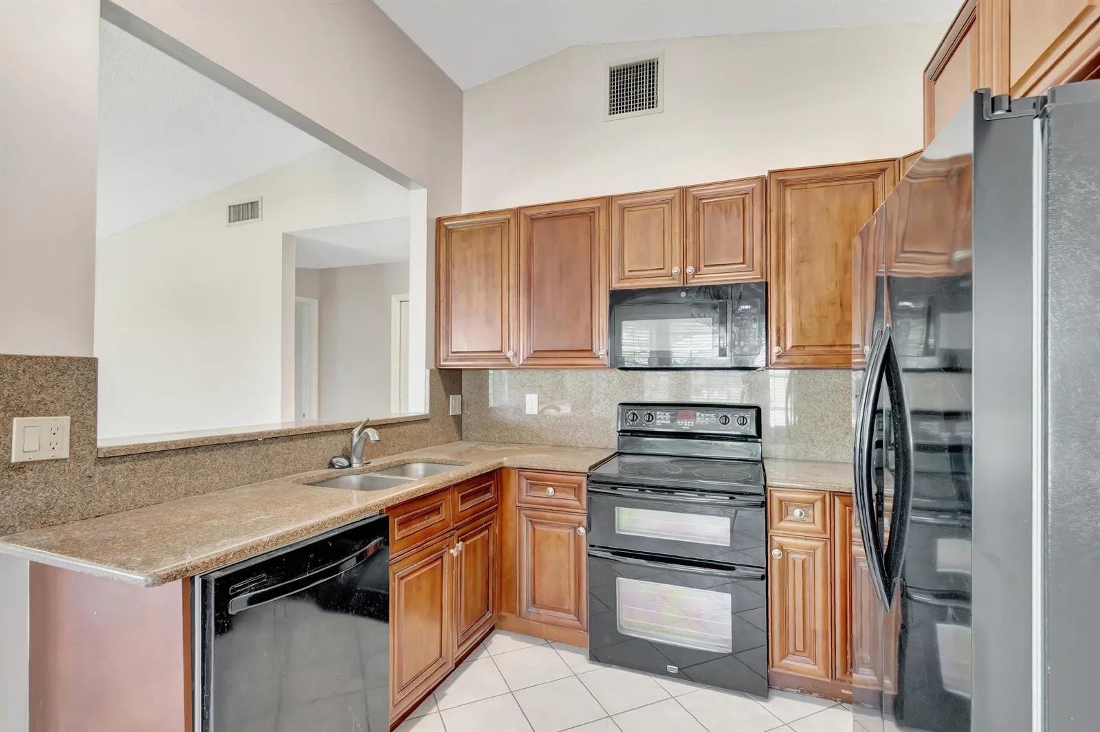5048 BRIAN Boulevard, Boynton Beach, FL 33472 photo 8