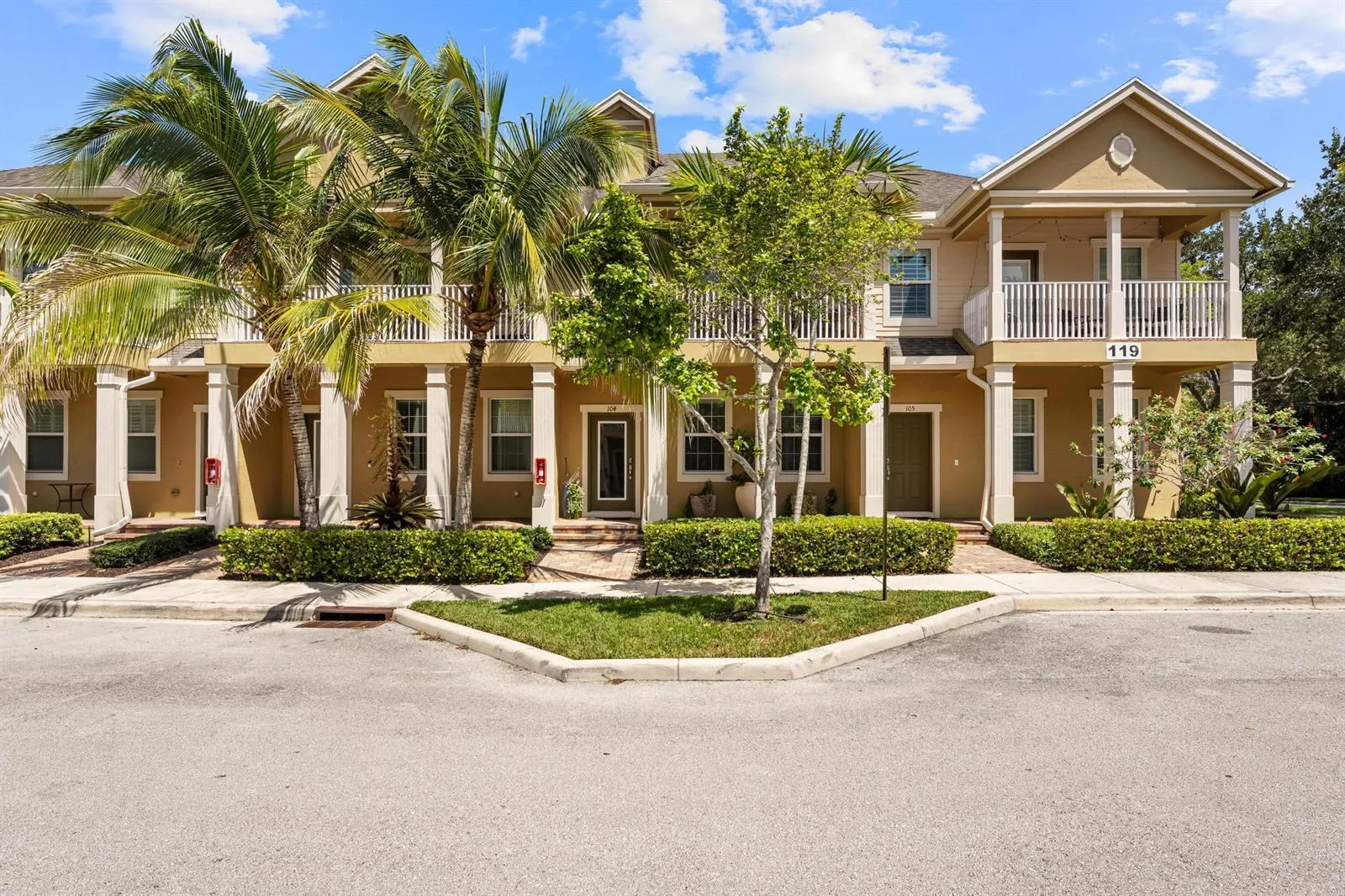 119 BLACK IRONWOOD Road # 104, Jupiter, FL 33458