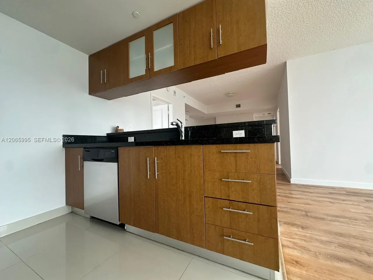 601 NE 23rd St # PH02, Miami, FL 33137 photo 12