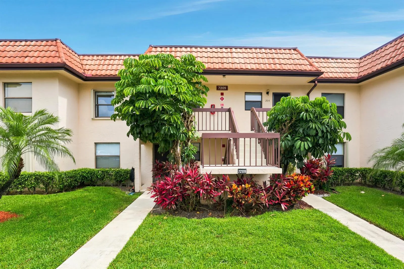 7209 Golf Colony Court # 203, Lake Worth, FL 33467
