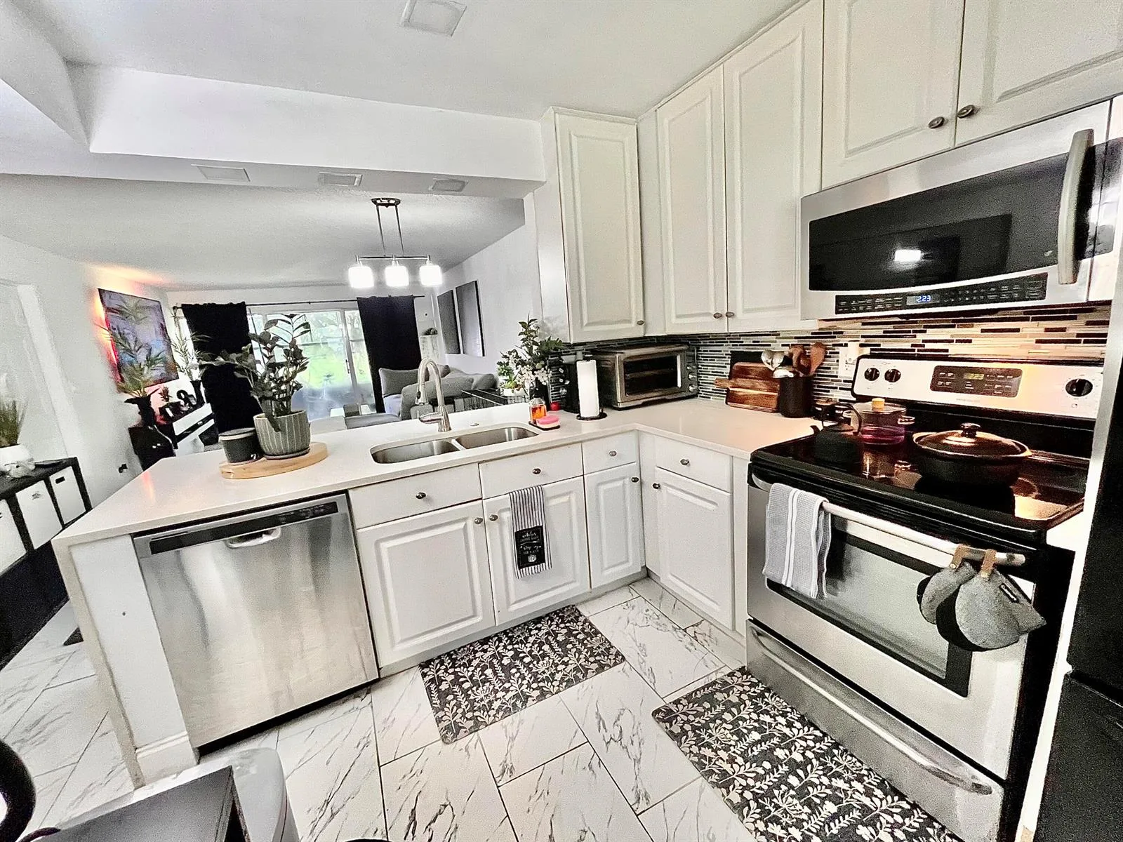 8301 SANDS POINT Boulevard # S306, Tamarac, FL 33321 photo 4