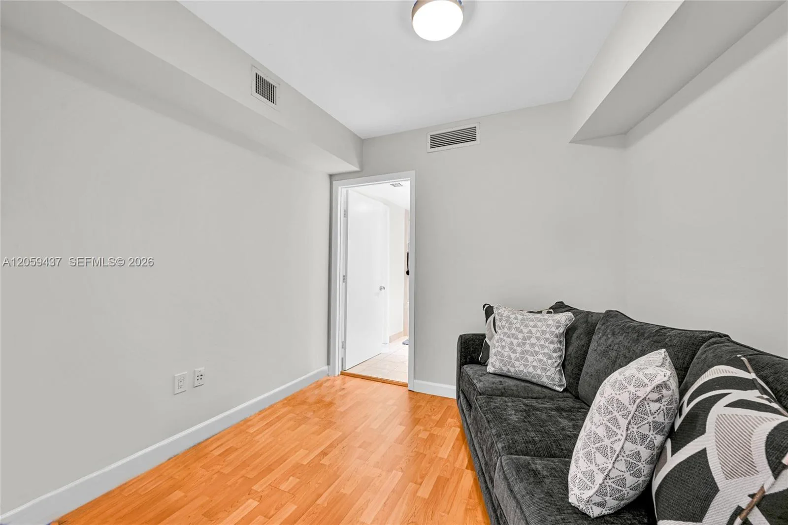 1850 S Ocean Dr # 2709, Hallandale Beach, FL 33009 photo 13