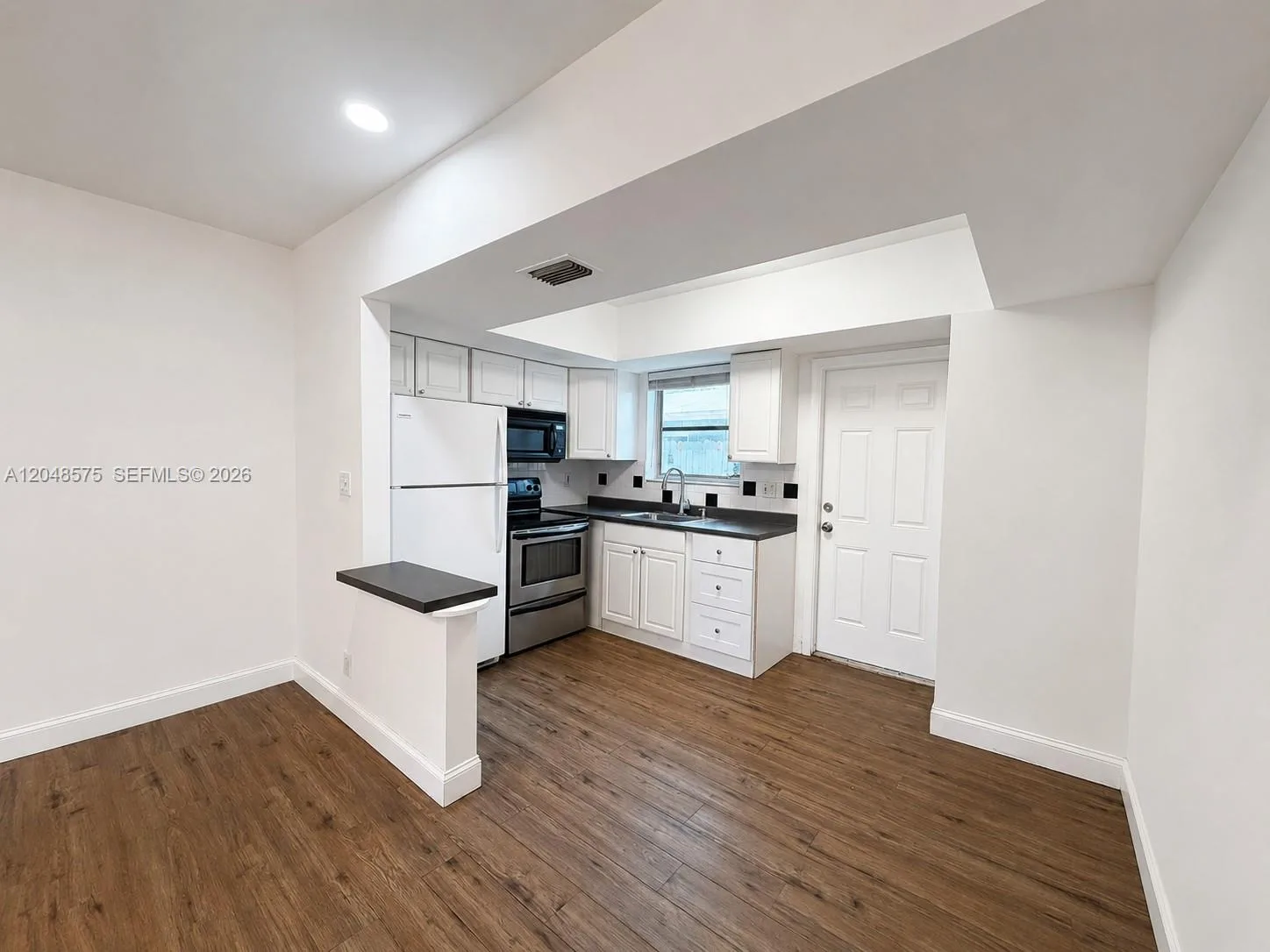 117 NE 30th Ct # 2, Wilton Manors, FL 33334 photo 6