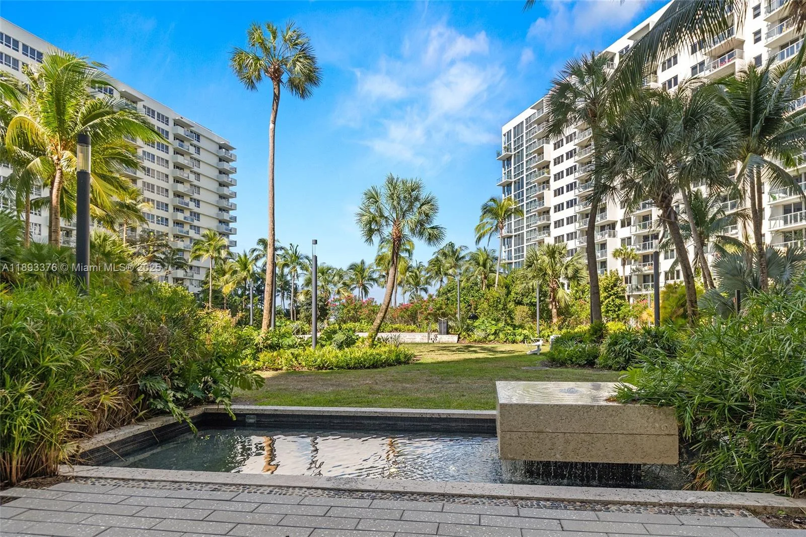1500 Bay Rd # 558S, Miami Beach, FL 33139