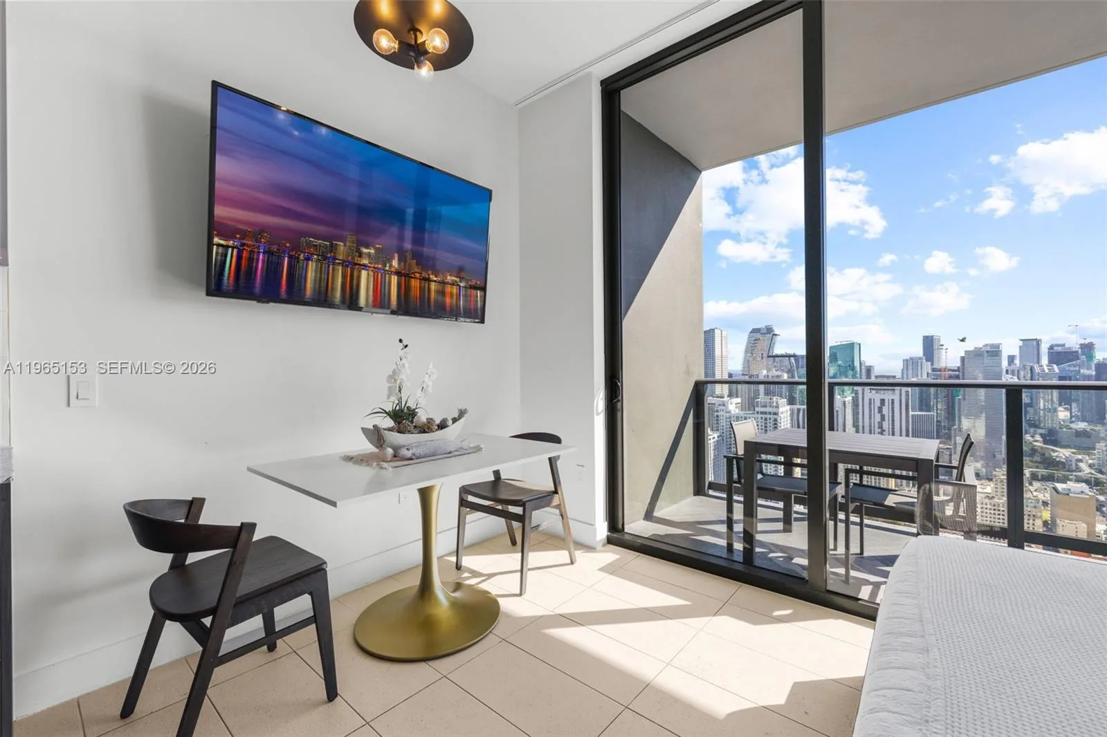 159 NE 6th St # 4906, Miami, FL 33132 photo 3