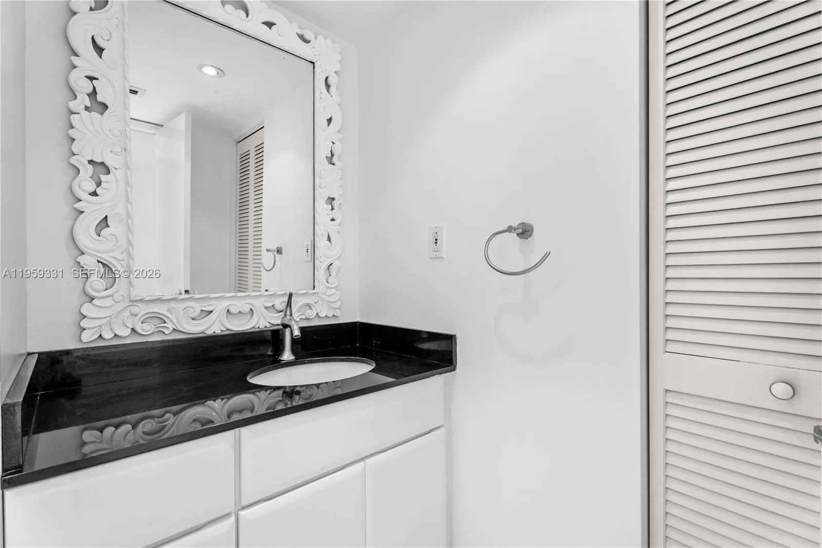 1901 Brickell Avenue # B407, Miami, FL 33129 photo 12
