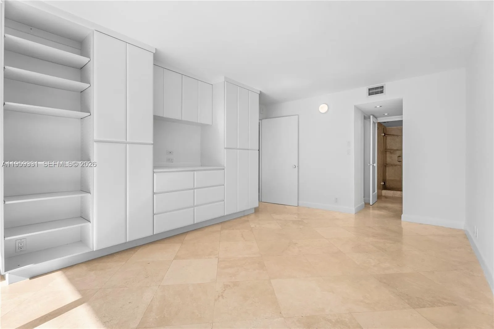 1901 Brickell Avenue # B407, Miami, FL 33129 photo 8